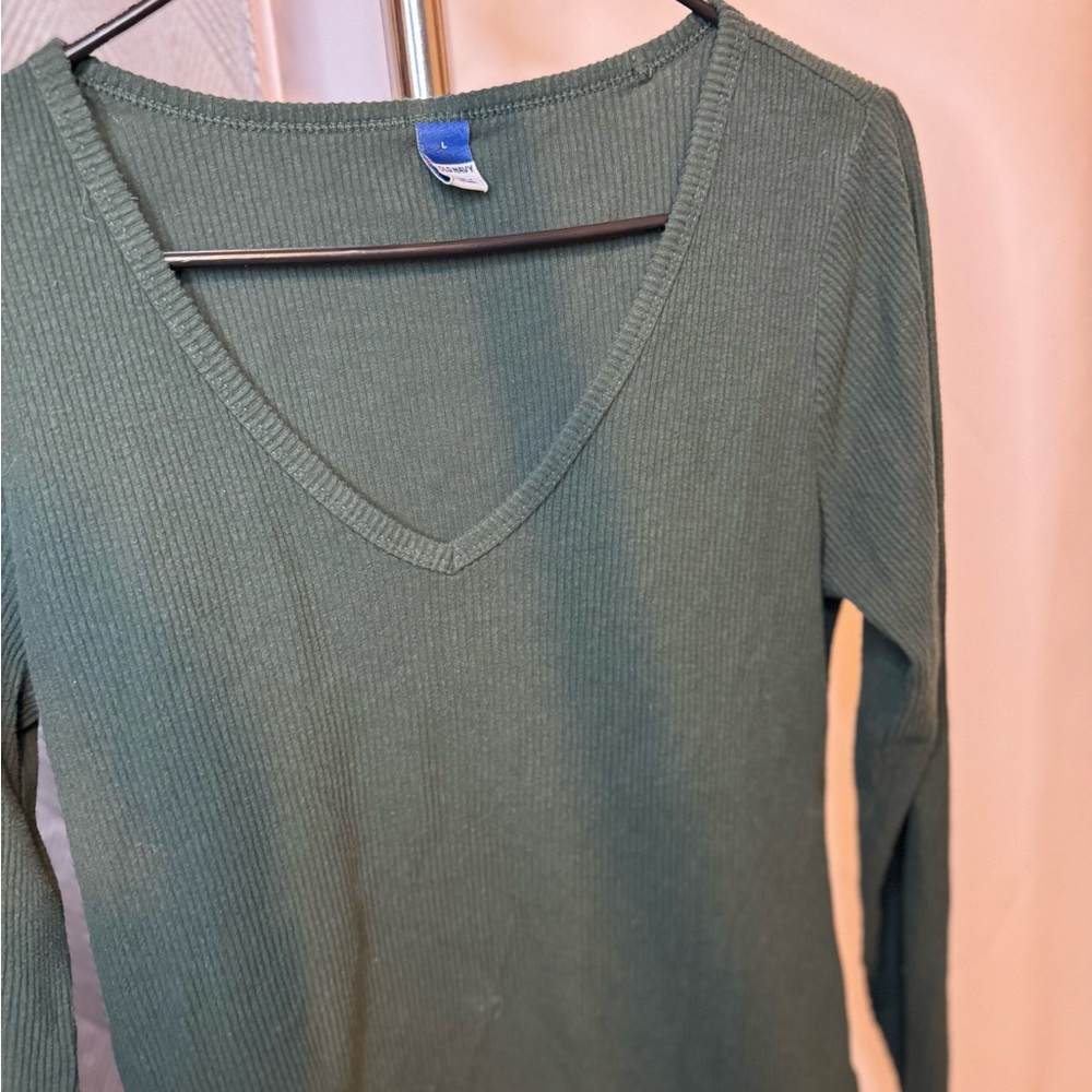 V-Neck Ribbed Long Sleeve Top - Green